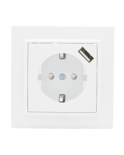 Минск Розетка 1-местная СП с/з 16А (ERR16-028-100-USB). Розетка 1-местная СП с/з 16А. EKF в Комсомольске-на-Амуре