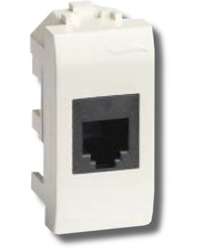 Розетка RJ-45 Brava 1 модуль белая (76457B): Розетка компьютерная экранированная с одним разъёмом в Комсомольске-на-Амуре